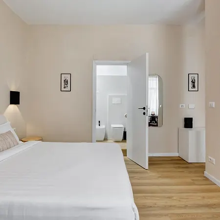 Urbana 24 *